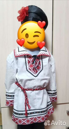 Русская народная рубашка и кепка