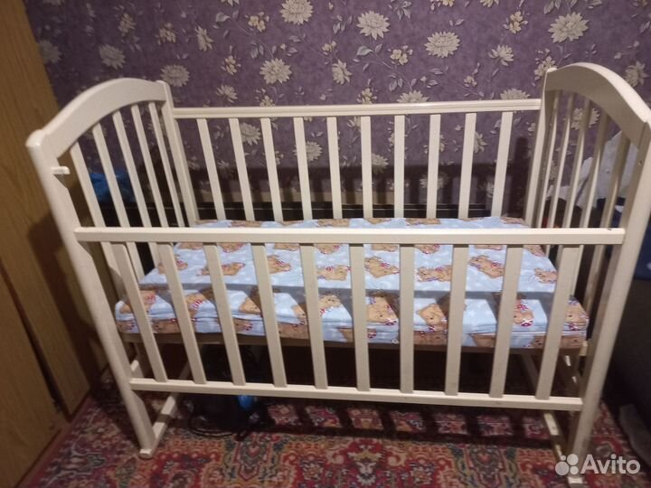 Детская кровать для новорожденных