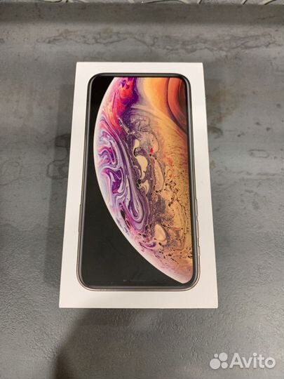 iPhone Xs, 256 ГБ