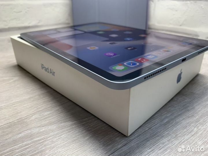 10.9 Планшет Apple iPad Air (4-го поколения) (2020