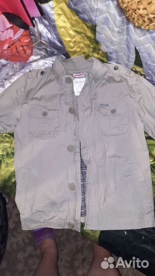 Ветровкаи рубашки