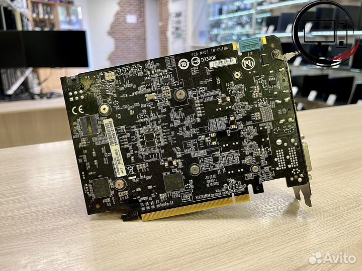 GigaByte GeForce GTX 960 (гарантия магазина)