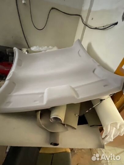 Потолочная обшивка в автомобиль