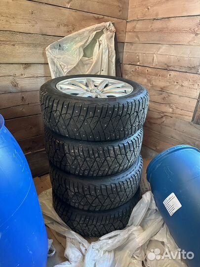 Dunlop Winter Maxx 225/55 R17