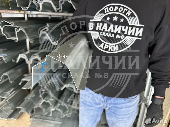 Левый порог Jeep Grand Cherokee WJ