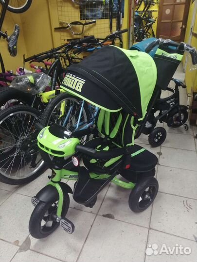 Трехколесный велосипед Super Formula