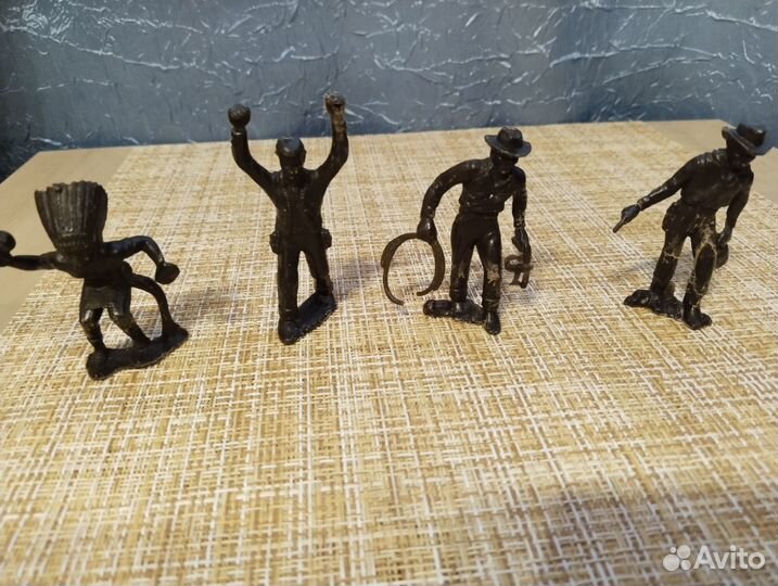 Солдатики СССР дзи