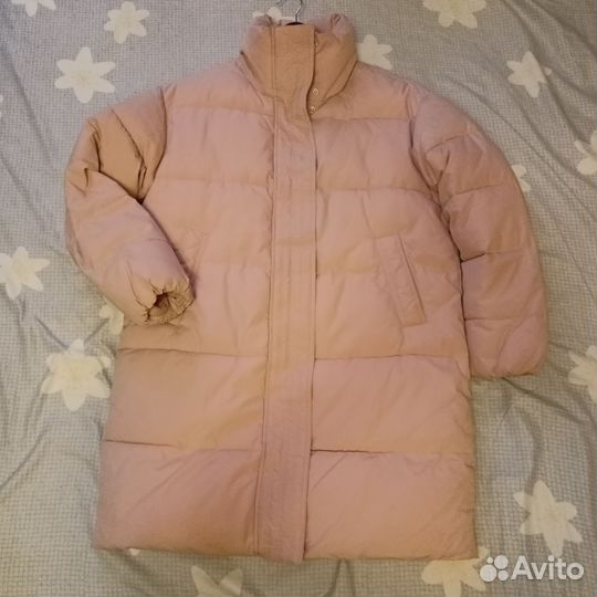 Пуховик новый 42 44
