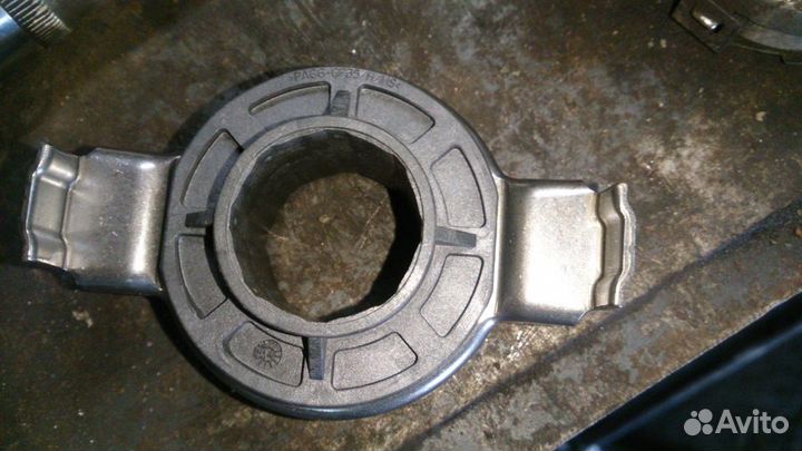 Выжимной подшипник Luk 2110-2112 Приора 16v