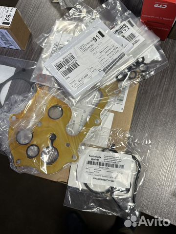 Комплект прокладок мамляного стакана porsche 971