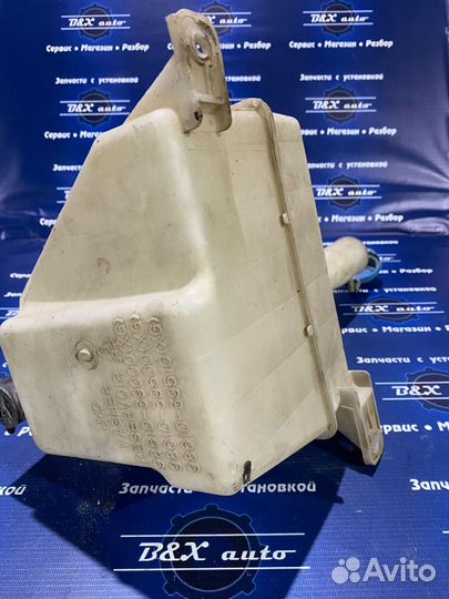 Бачок омывателя Kia Magentis 1