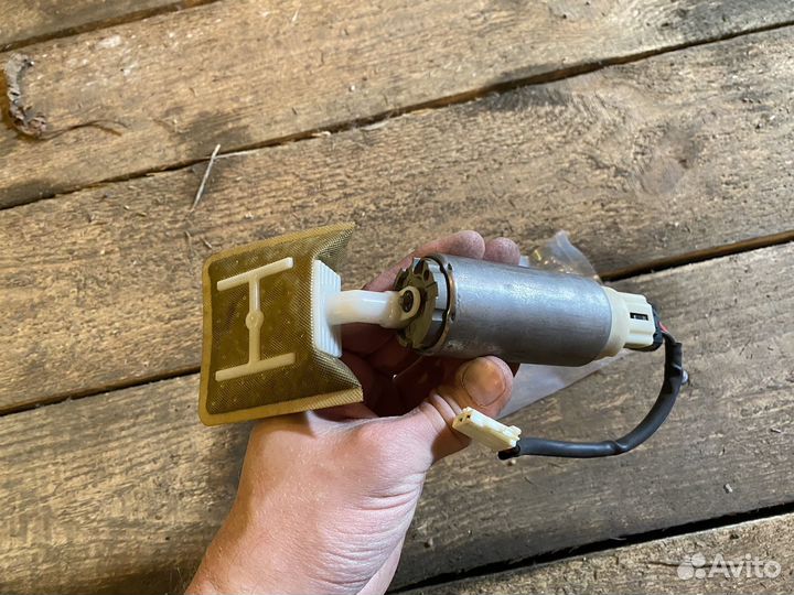 Топливный насос Subaru Forester 2.0 атмо