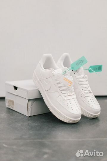 Женские кроссовки Nike Air Force