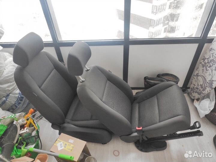 Сиденья гольф 5