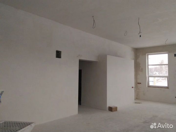 Механизированная шпаклевка стен