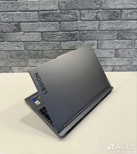 Lenovo legion / lenovo legion Y7000P IRX9 2024 83D