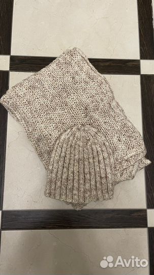 Шапка и шарф женский