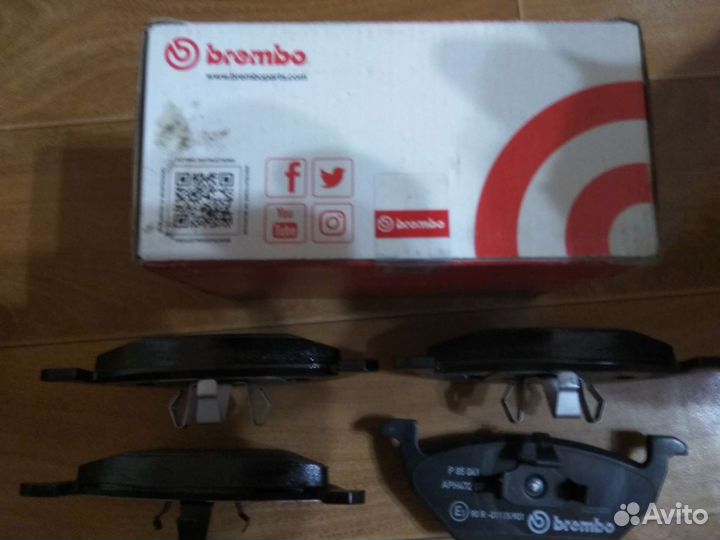 Тормозные колодки Brembo p85041