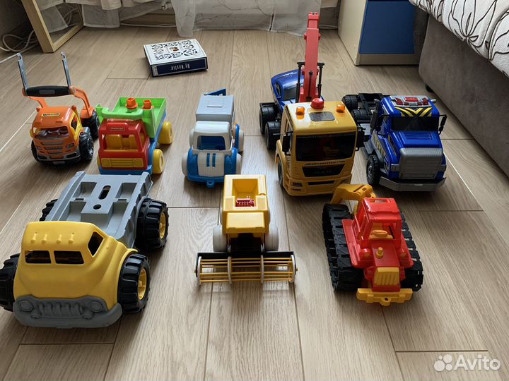 Машинки полесье, трактор, эвакатор, музыкальные