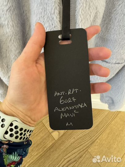 Куртка женская,M