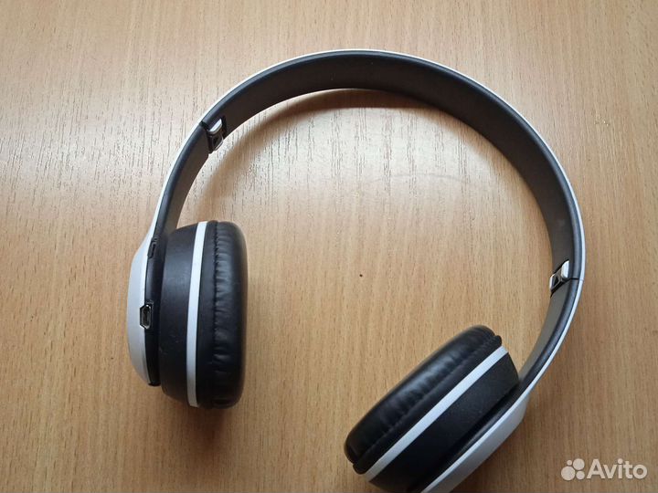 Беспроводные наушники