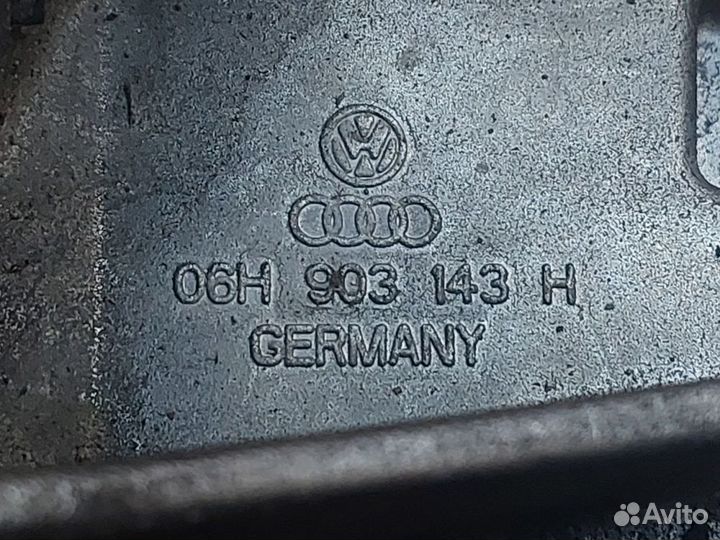 Audi a5 8t кронштейн генератора