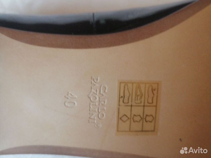 Туфли натуральная кожа лаковые 40