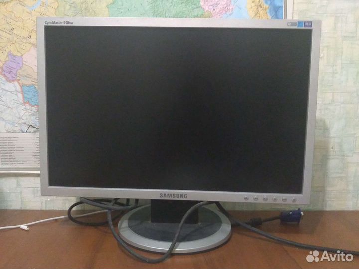 Монитор Samsung