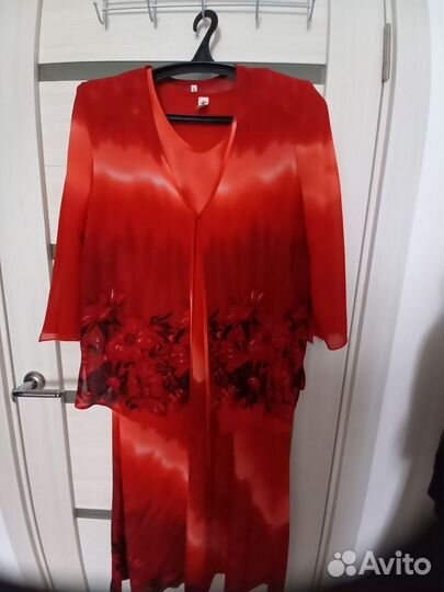Платье женское 48 размер