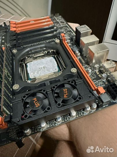 Материнская плата f8d plus на запчасти