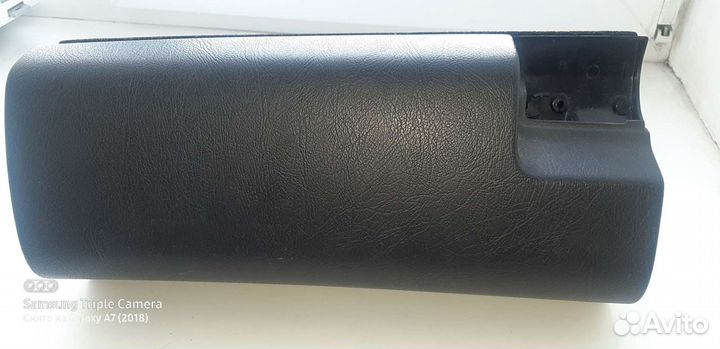 Бардачок Mersedes W210