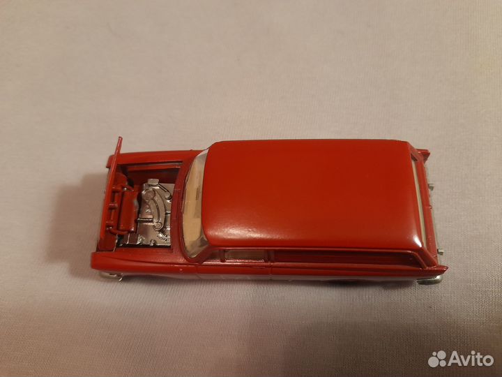 Масштабная модель Москвич 434 400 лет Саратов. Б/Н