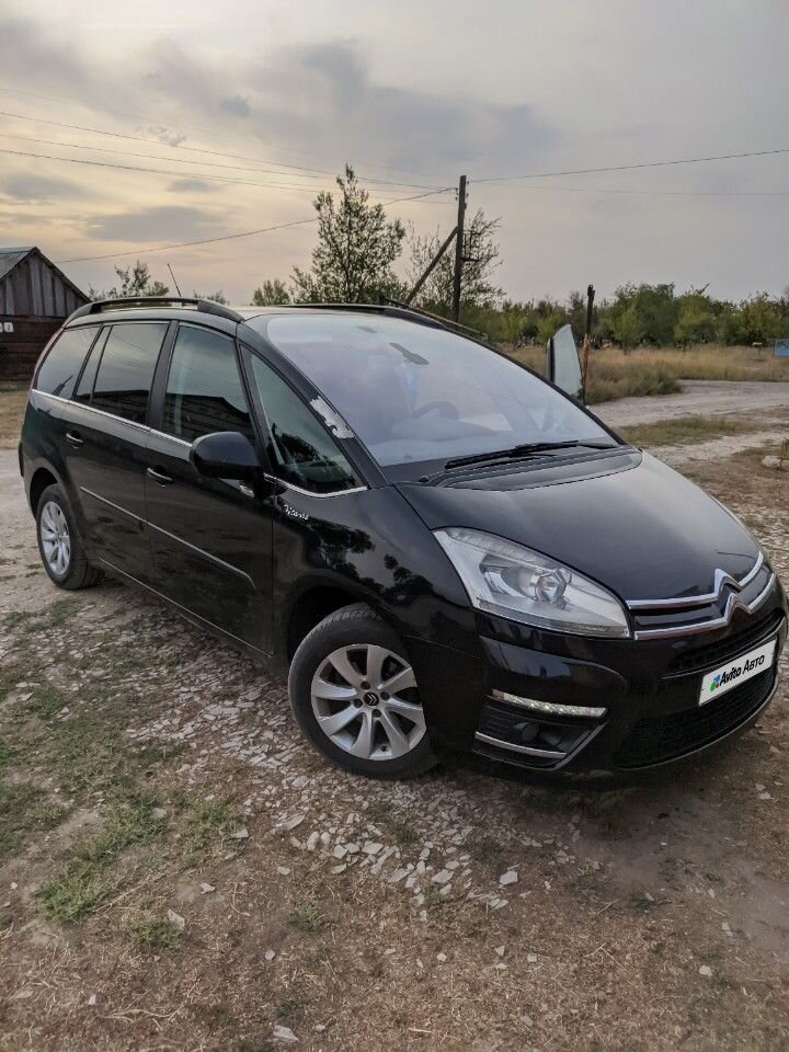Citroen Grand C4 Picasso: фото из отзыва