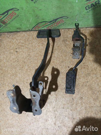 Педаль газа АКПП Nissan Cefiro A32 1994 VQ20