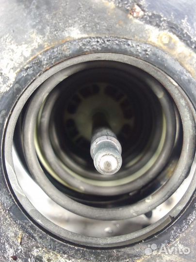 Усилитель тормозов вакуумный Nissan Navara D40 (20