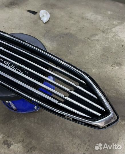 Решетка радиатора ford fusion north america