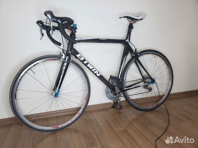 Велосипед шоссейный карбоновый btwin FC700