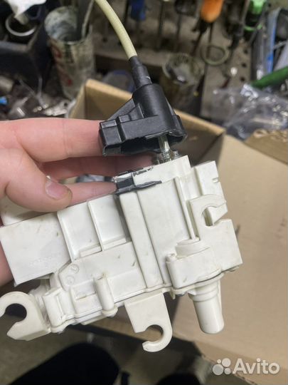 Доводчики дверей bmw g