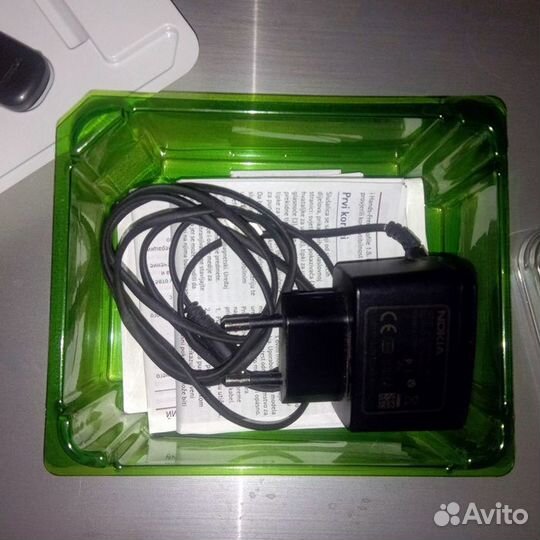 Bluetooth-гарнитура Nokia BH-104