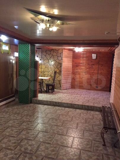 Дом 800 м² на участке 2,2 сот.