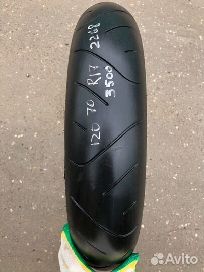 120/70 R17 metzeler rennsport k1 2268