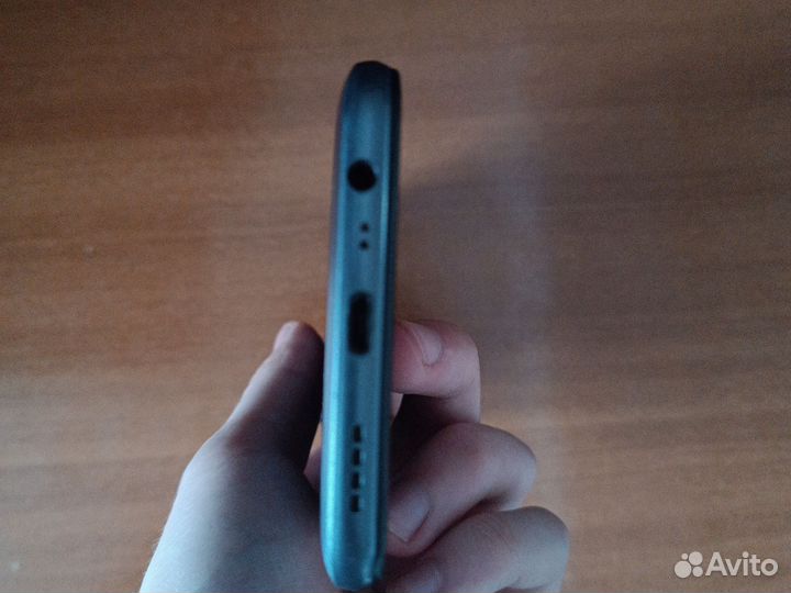 realme C3, 4/64 ГБ