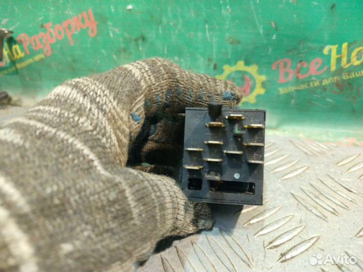 Блок управления светом Volkswagen Passat B3