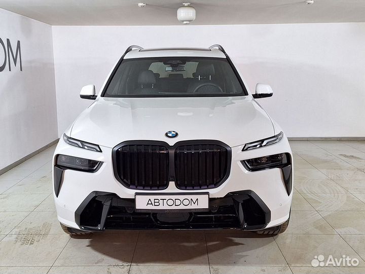 BMW X7 3.0 AT, 2023