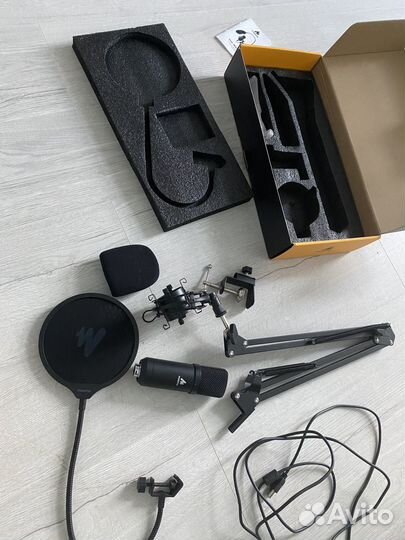 Микрофон для подкастов Maono AU-A04