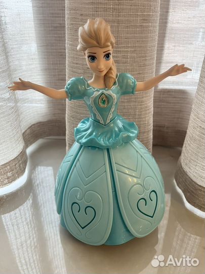 Эльза кукла