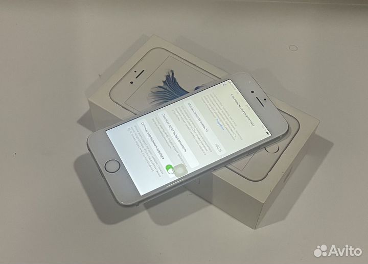 iPhone 6S, 32 ГБ