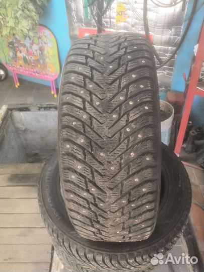 Nokian Tyres Hakkapeliitta 8 215/55 R17