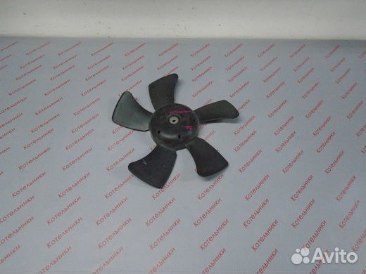 Nissan 21486-1L010 Крыльчатка вентилятора