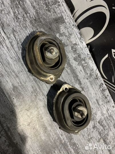 Опоры двигателя BMW X5 E53